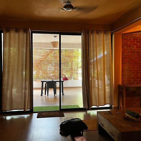 Satori Wellness Cottages I Yoga, Sauna, Ice Bath, Holistic Therapies & More 曼德姆 外观 照片
