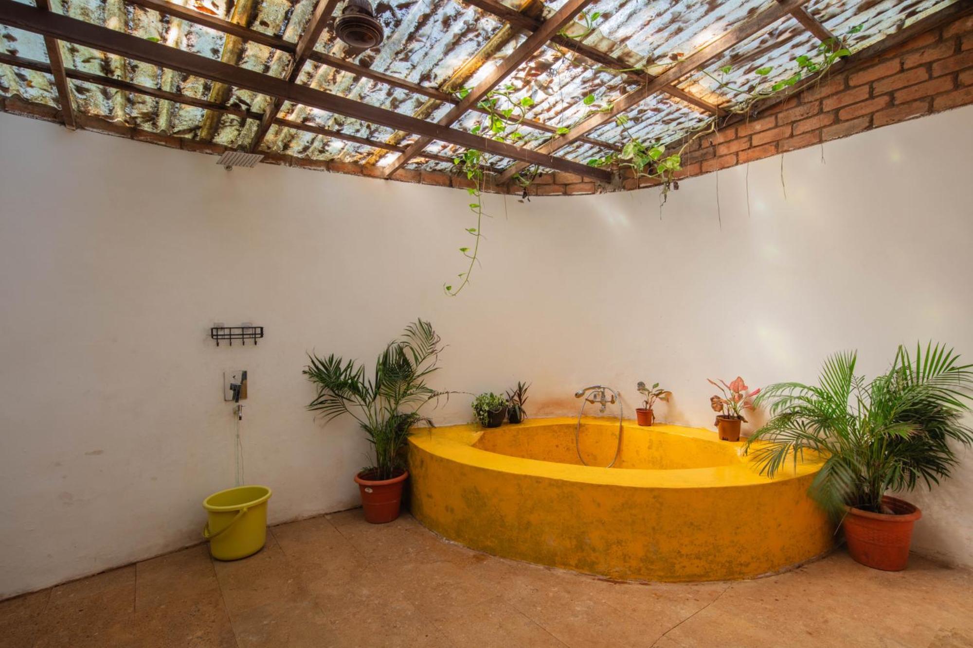 Satori Wellness Cottages I Yoga, Sauna, Ice Bath, Holistic Therapies & More 曼德姆 外观 照片